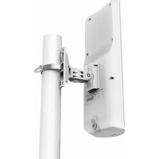 Секторная антенна MikroTik mANT 15s (MTAS-5G-15D120) Секторная антенна MikroTik mANT 15s (MTAS-5G-15D120)