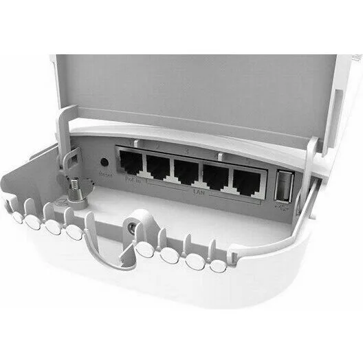 Точка доступа MikroTik OmniTIK 5 ac (RBOmniTikG-5HacD) Точка доступа MikroTik OmniTIK 5 ac (RBOmniTikG-5HacD)